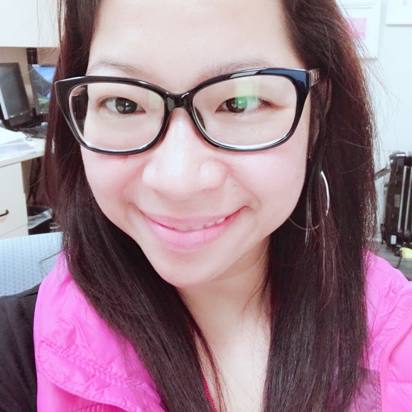 Meet your Posher, Buena - Picture 4 of 6